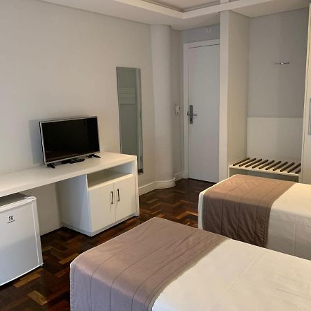 Hotel Centro Europeu Curitiba Bagian luar foto