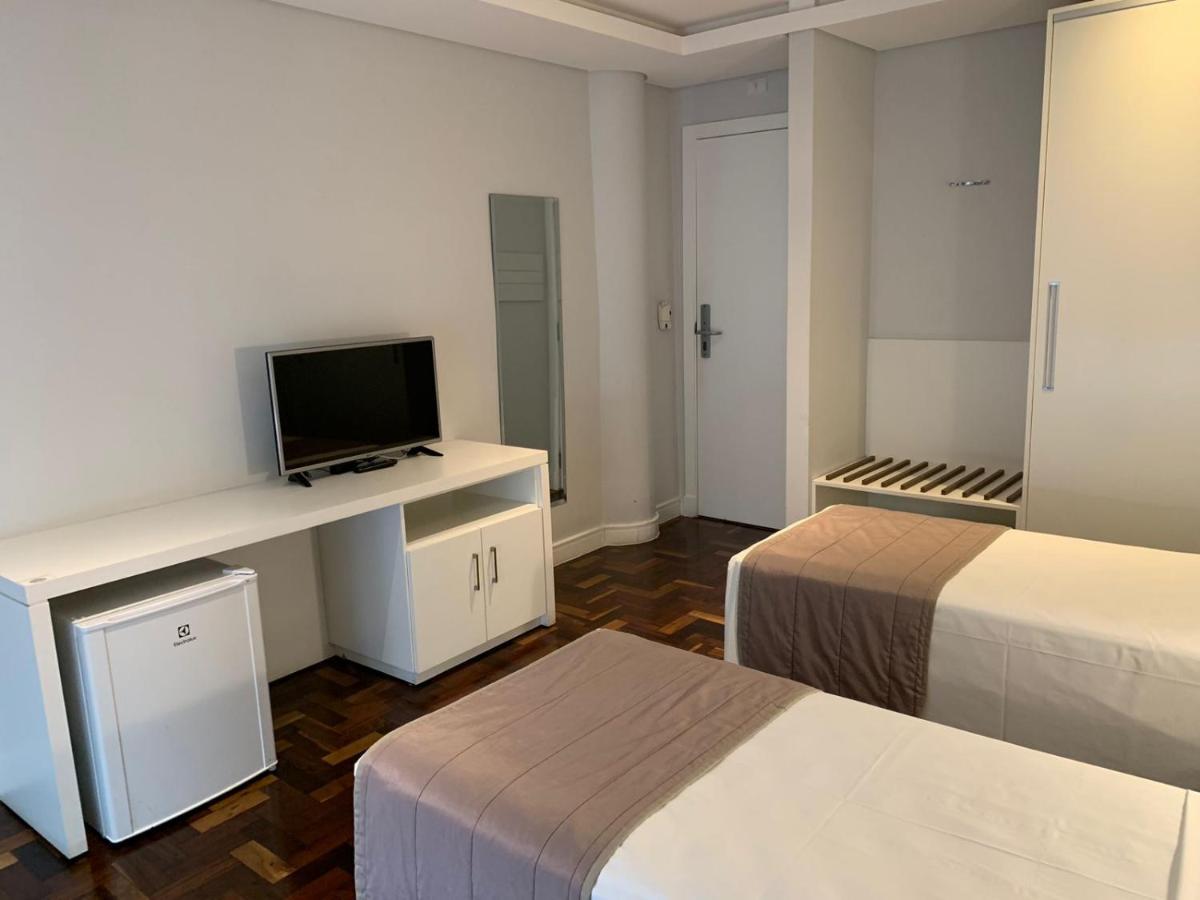 Hotel Centro Europeu Curitiba Bagian luar foto