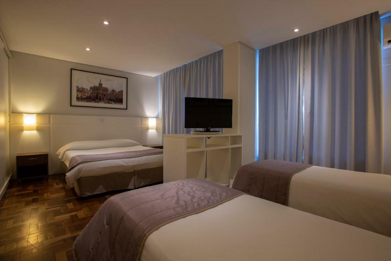 Hotel Centro Europeu Curitiba Bagian luar foto
